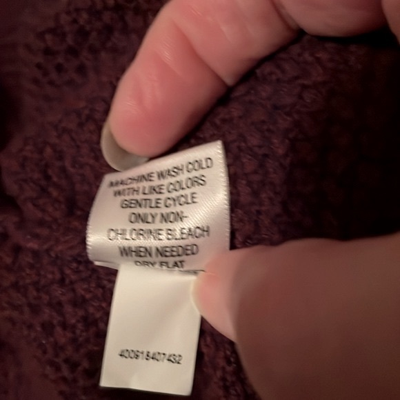 $8 bundled! Large Wine cotton open cardigan, ornamental metal buttons wrap tie - Picture 8 of 9